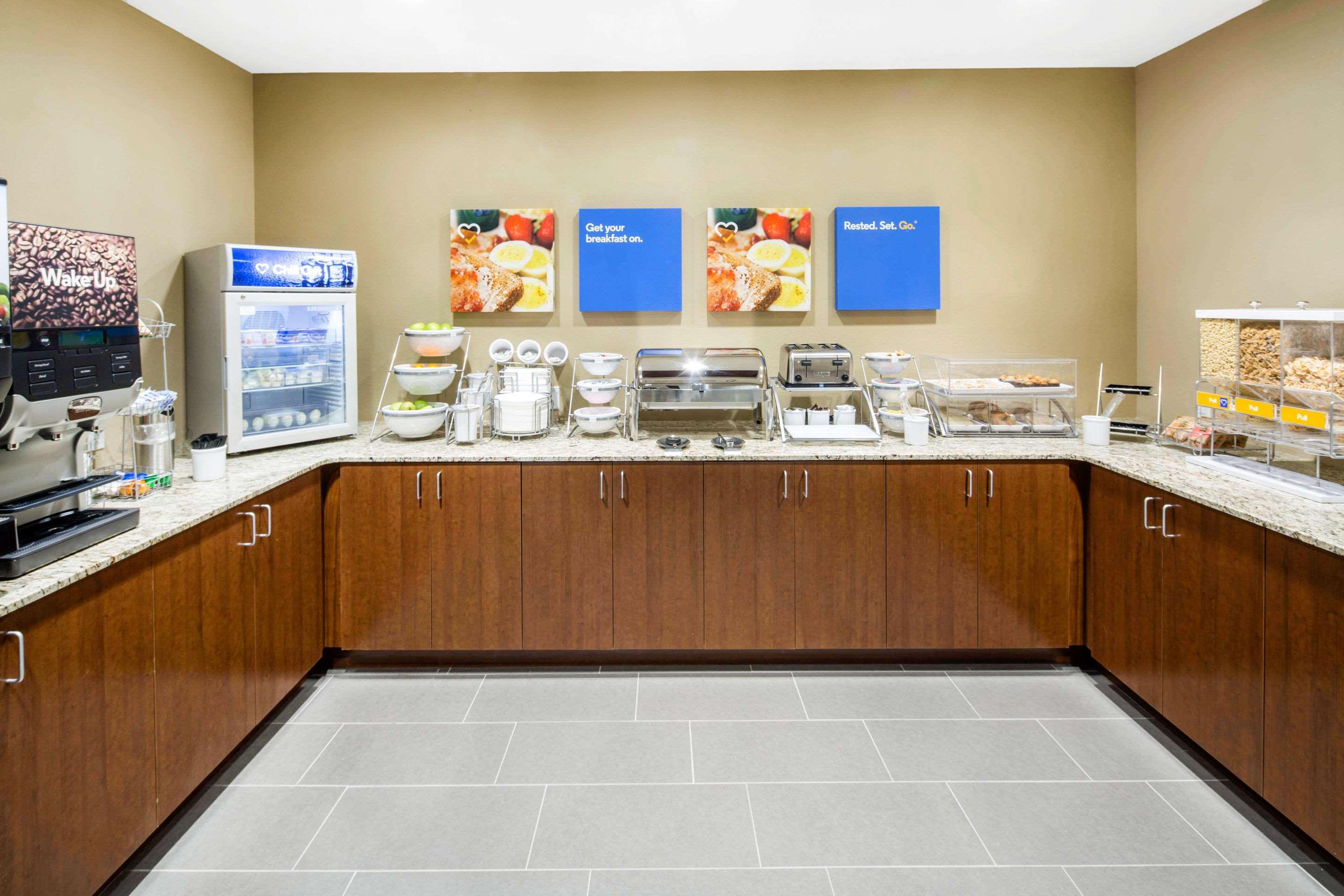 Comfort Inn & Suites Edgewood Zewnętrze zdjęcie