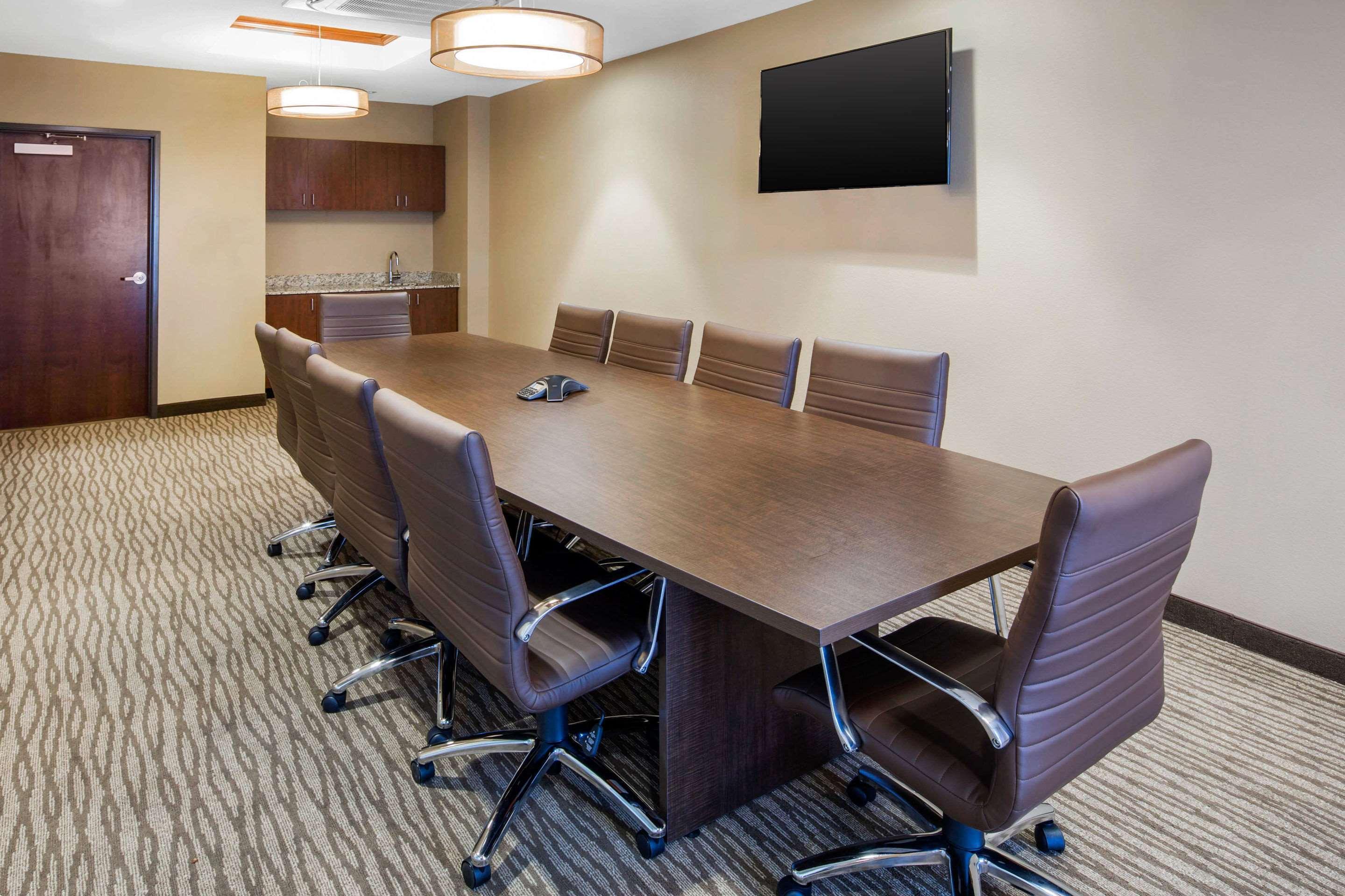 Comfort Inn & Suites Edgewood Zewnętrze zdjęcie