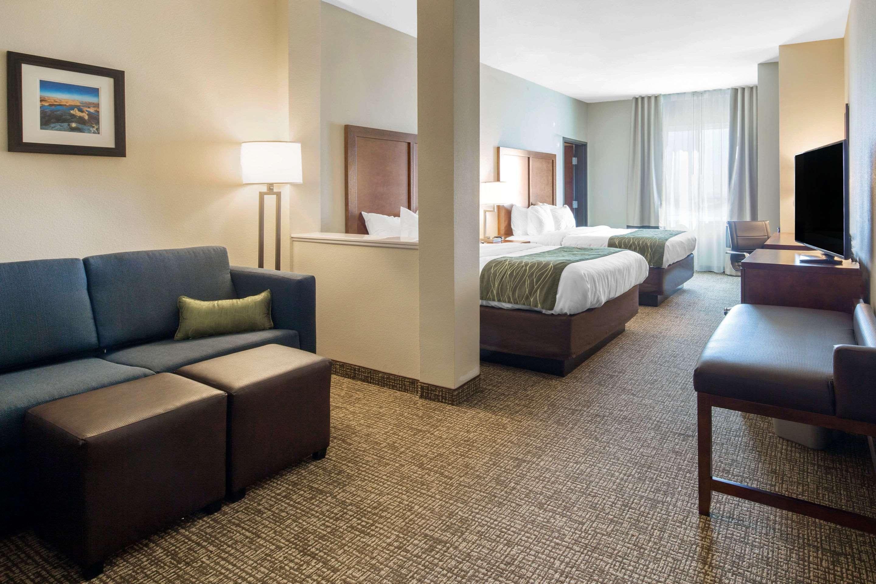 Comfort Inn & Suites Edgewood Zewnętrze zdjęcie