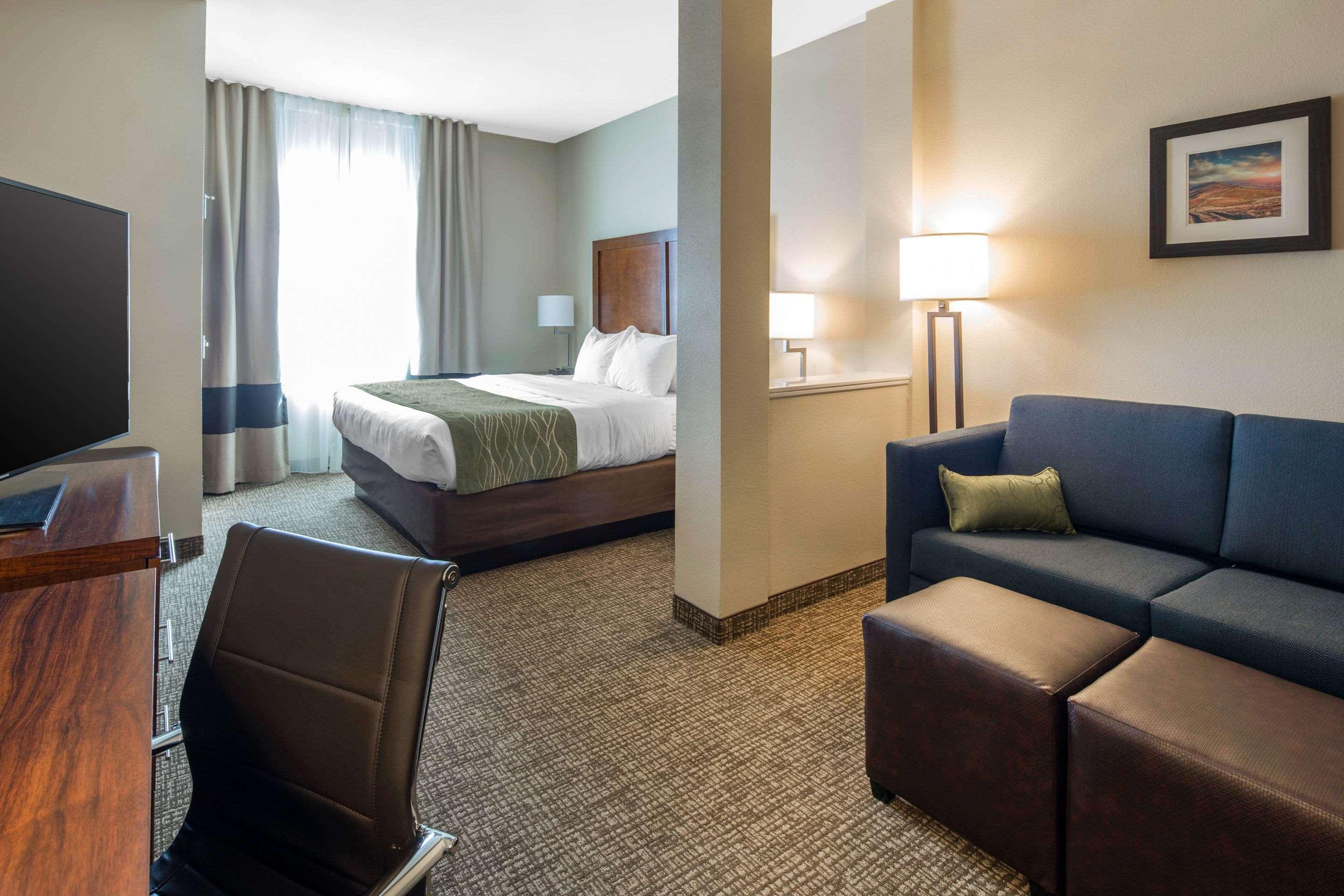 Comfort Inn & Suites Edgewood Zewnętrze zdjęcie